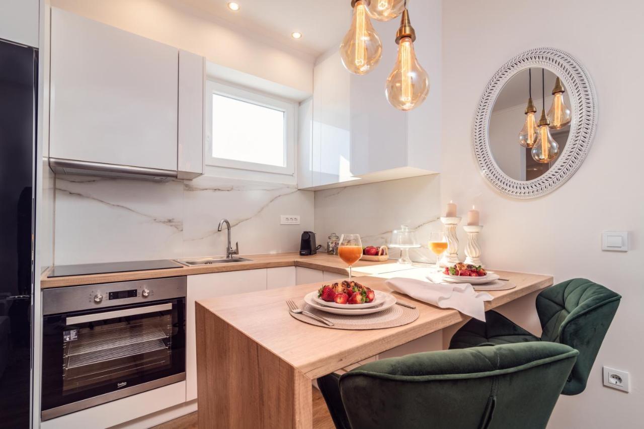 Maison Downtown Luxury Apartments! Zákinthosz Kültér fotó